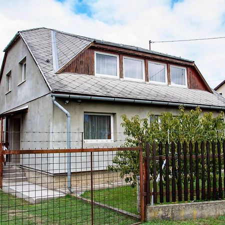 Luca Apartman Έστεργκομ Εξωτερικό φωτογραφία